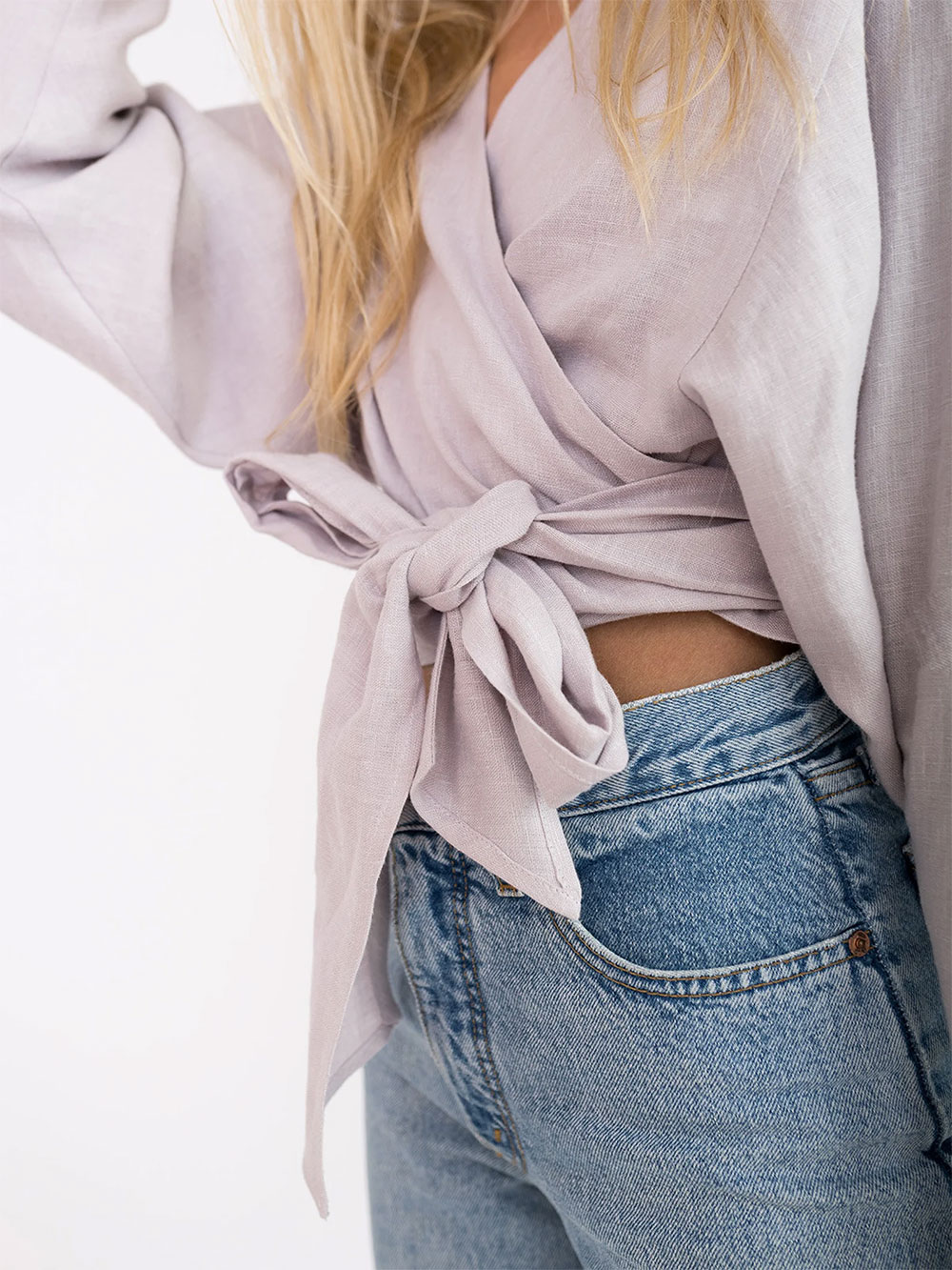 The perfect linen top for your sustainable basics collection, by Love & Confuse