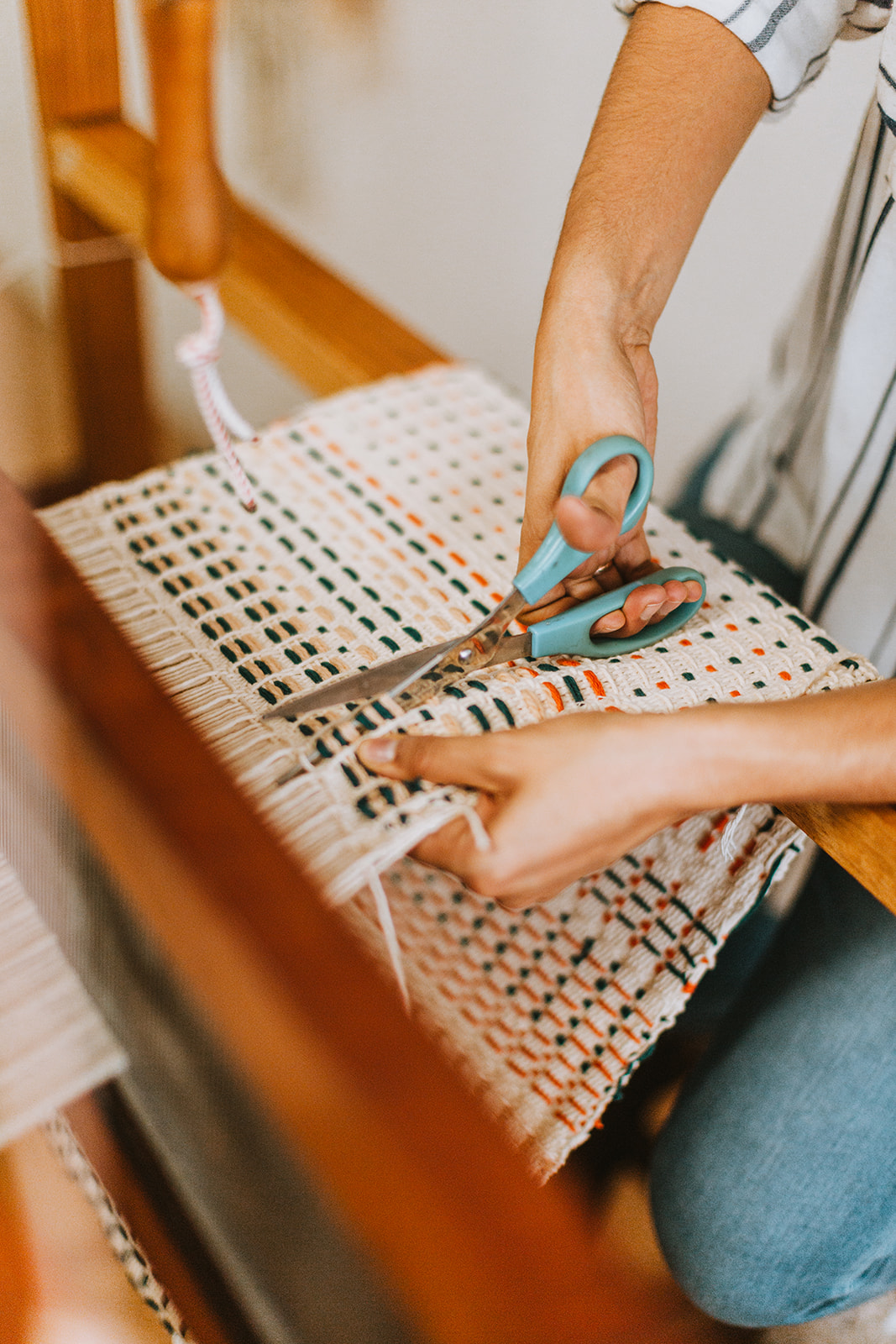 organic home decor Zuahaza studio tour | photos by Ali Campbell Photography