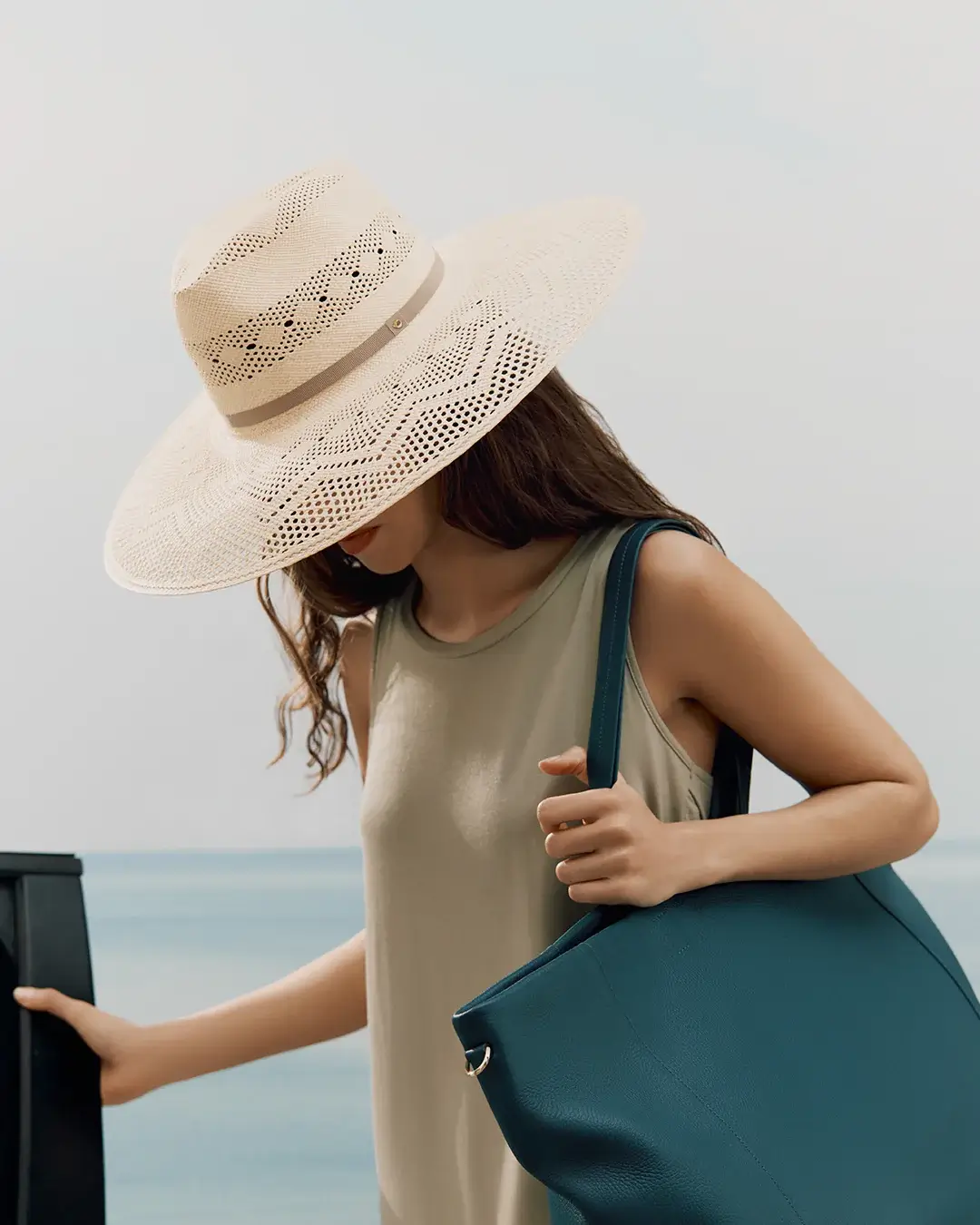 cuyana sustainable summer hat
